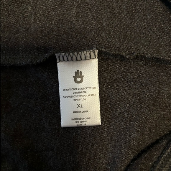 Spiritual Gangster Women’s Love Crew Neck Sweater Sweatshirt. Size XL. - Picture 6 of 7